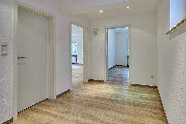 Gewerbeobjekt Roes - 1.250.000&euro; | Angebot:24821272