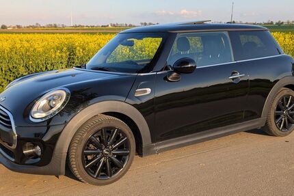 Mini One D 140.758 km 7.000 &euro; Altengeseke 59609
