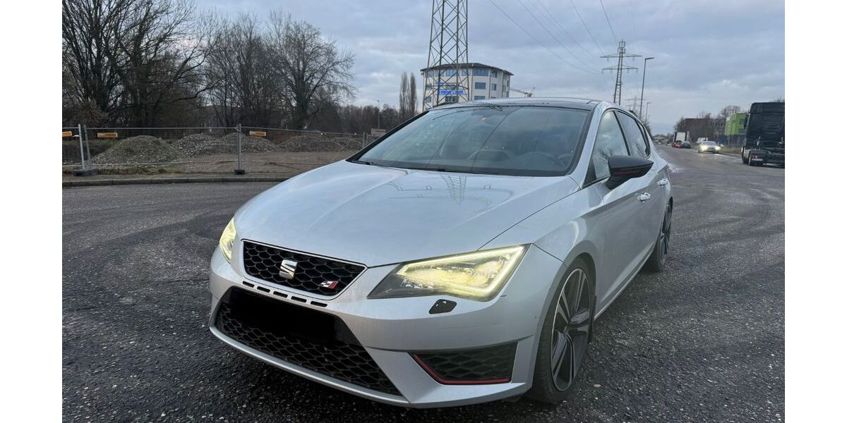 Seat Leon 219.000 km 10.999 &euro; lahr 77933