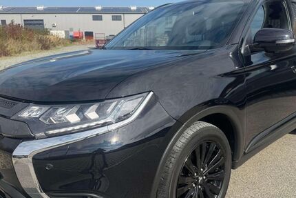 Mitsubishi Outlander 97.000 km 18.995 € Oberschneiding 94363