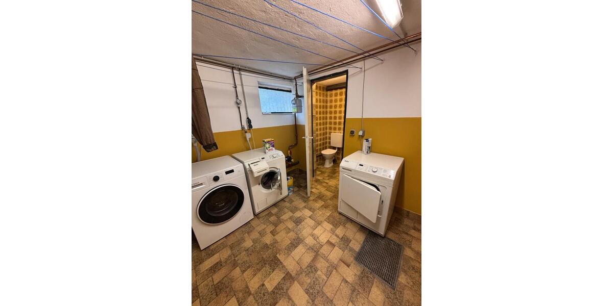 Mehrfamilienhaus, Wohnhaus Petersberg - 12 Zimmer, 250 m&sup2;, 645.000&euro; | Angebot:26738282