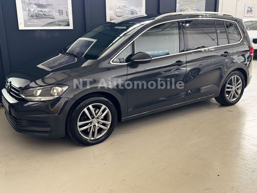 VW Touran 129.000 km 15.999 € Schwerte 58239