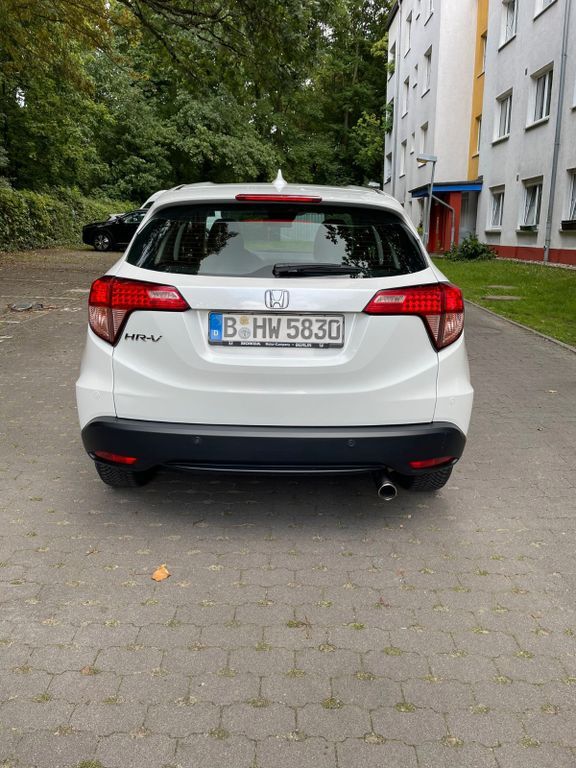 HR-V