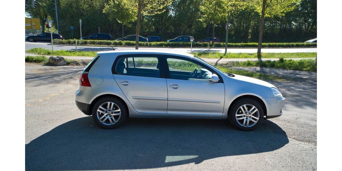 VW Golf 162.000 km 1.000 &euro; Kissing 86438