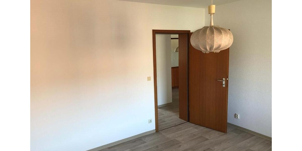 Etagenwohnung Büdelsdorf - 3 Zimmer, 72 m&sup2;, 139.000&euro; | Angebot:24991213