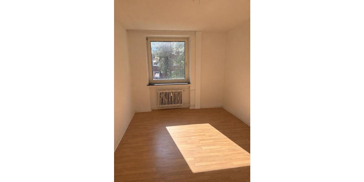 Etagenwohnung Lingen (Ems) - 4 Zimmer, 87 m&sup2;, 124.800&euro; | Angebot:26795674