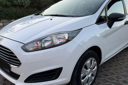Ford Fiesta 22.000 km 6.700 &euro; Murr 71711