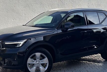 Volvo XC40 14.000 km 29.990 &euro; München 81243