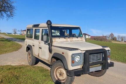 Land Rover Defender 148.000 km 17.500 &euro; Passau 94032