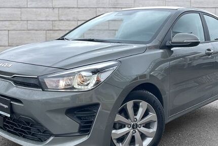 Kia Rio 44.300 km 16.490 &euro; Augsburg 86179