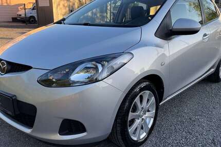 Mazda 2 158.124 km 2.990 &euro; Ibbenbüren 49477