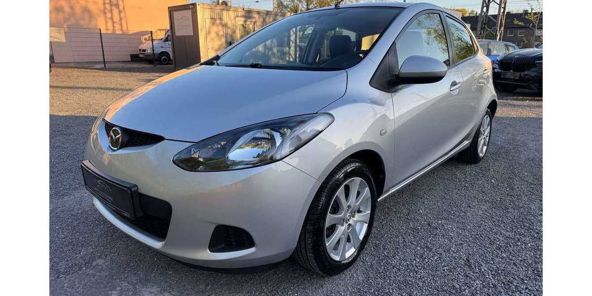 Mazda 2 158.124 km 2.990 &euro; Ibbenbüren 49477