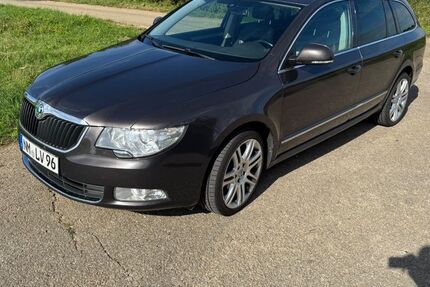 Skoda Superb 282.000 km 5.600 &euro; Mühlhausen 92360