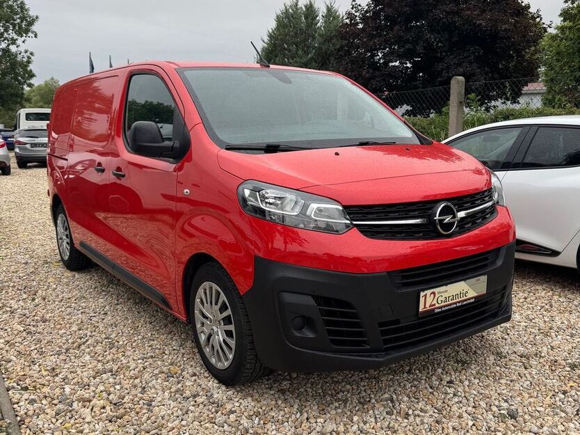 Opel Vivaro 38.421 km 19.499 € Bad Lauchstädt 06246