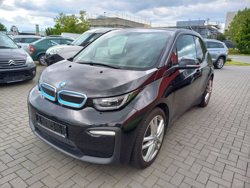 i3