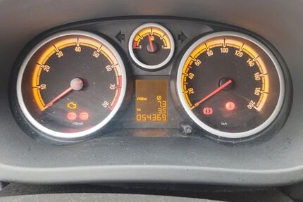 Opel Corsa 54.369 km 4.850 &euro; Oberhausen 46049