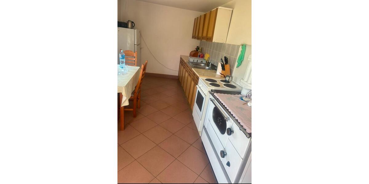 Einfamilienhaus Gülzow - 10 Zimmer, 300 m&sup2;, 155.000&euro; | Angebot:27131002