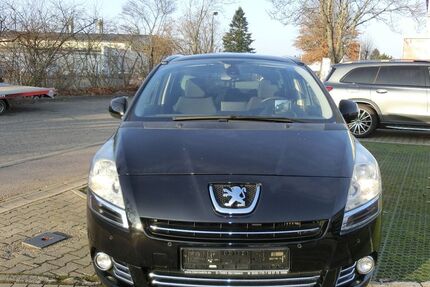 Peugeot 5008 241.130 km 4.850 € Bühl 77815