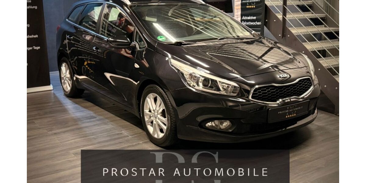 Kia ceed Sportswagon 149.726 km 7.490 &euro; Salzkotten 33154