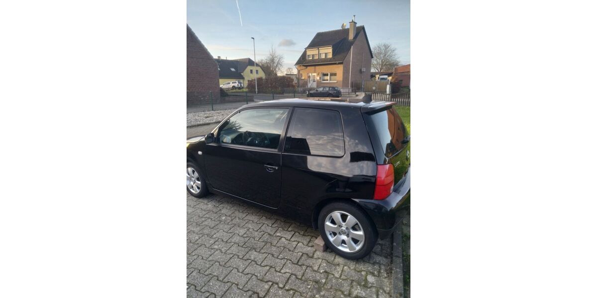 VW Lupo 150.000 km 3.999 &euro; Nettetal 41334