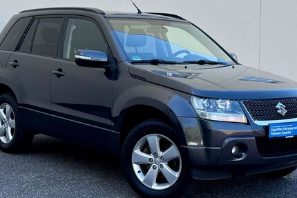 Suzuki Grand Vitara 142.863 km 9.490 &euro; Hamburg 20537