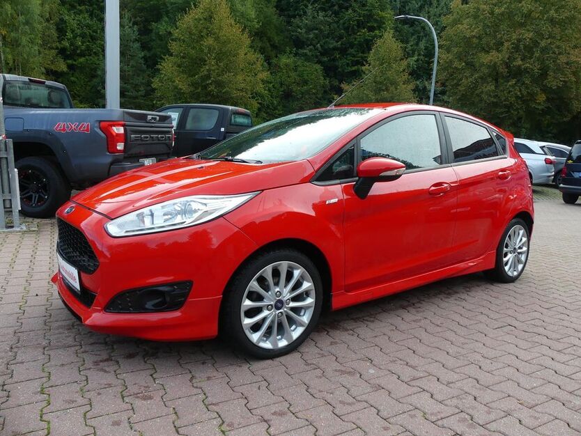 Ford Fiesta 114.500 km 9.990 € Schneeberg 08289