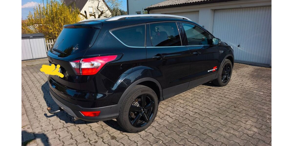 Ford Kuga 80.900 km 15.000 &euro; Wertingen 86637