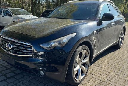 INFINITI FX 195.000 km 5.900 &euro; Allersberg 90584