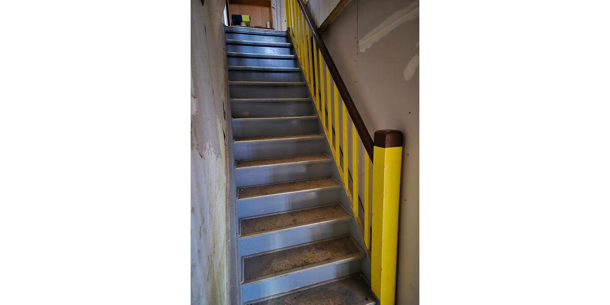 Einfamilienhaus Calbe (Saale) - 8 Zimmer, 163 m&sup2;, 70.000&euro; | Angebot:25223232