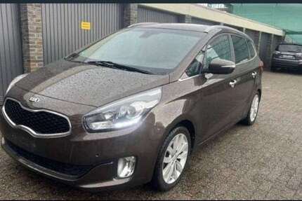 Kia Carens 106.000 km 12.000 &euro; Mönchengladbach 41061