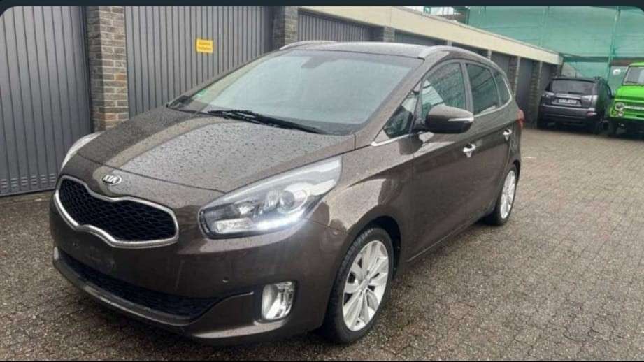 Kia Carens 106.000 km 12.000 &euro; Mönchengladbach 41061