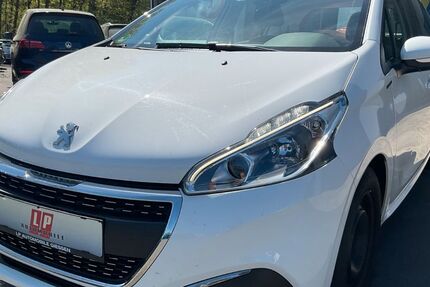 Peugeot 208 114.811 km 8.990 &euro; Giessen 35394