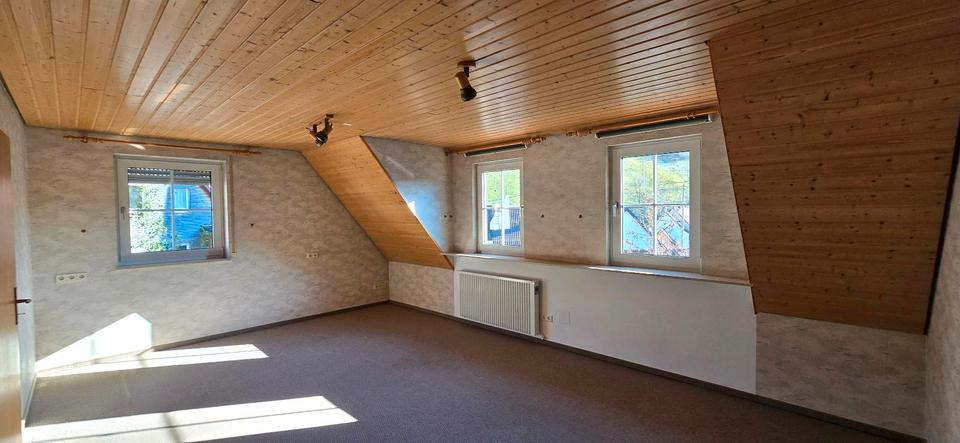 Reihenhaus Lenningen - 5 Zimmer, 120 m&sup2;, 1.210&euro; | Angebot:26137750