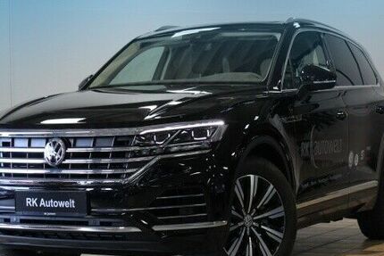 VW Touareg 73.700 km 59.990 € Soest 59494