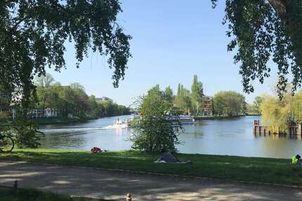 Zimmer Berlin Charlottenburg - 2 Zimmer, 1.300&euro; | Angebot:26941562