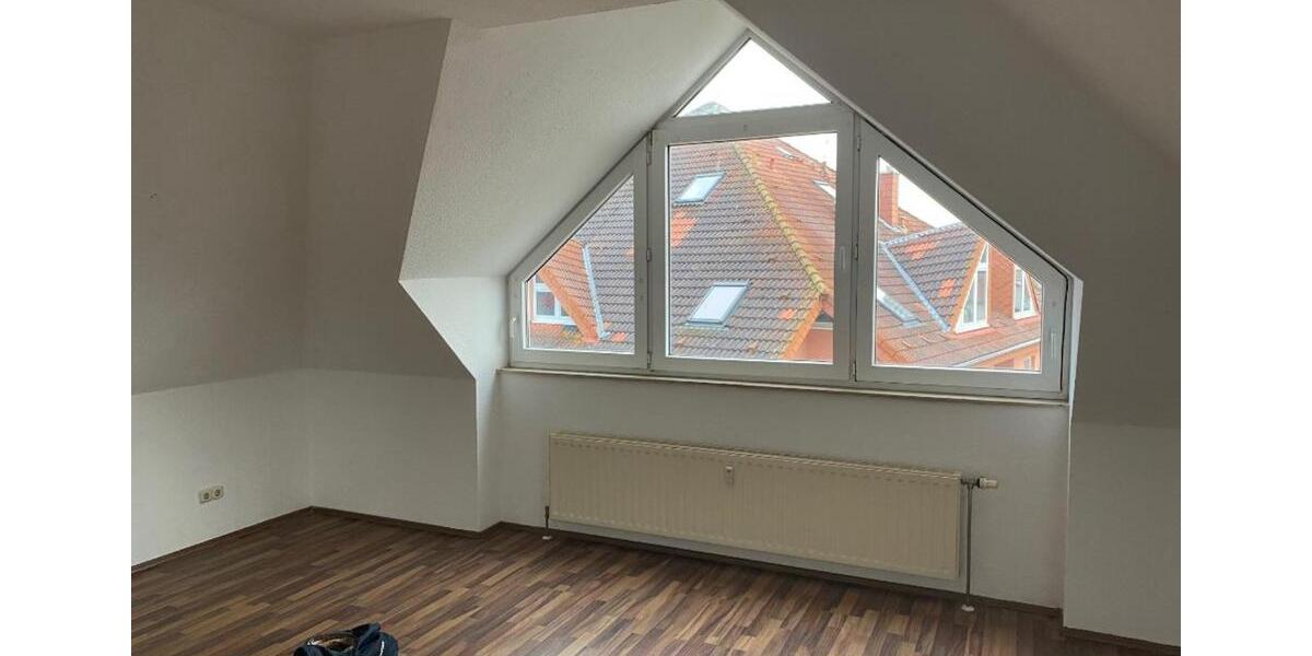 Dachgeschoßwohnung Salzatal - 1.5 Zimmer, 28 m&sup2;, 40.500&euro; | Angebot:23429092