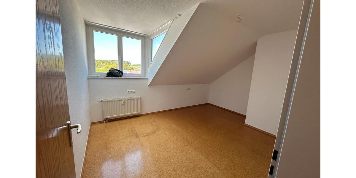 Dachgeschoßwohnung Bad Schussenried - 1 Zimmer, 55 m&sup2;, 850&euro; | Angebot:26380277