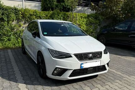 Seat Ibiza 99.400 km 14.500 &euro; Geretsried 82538