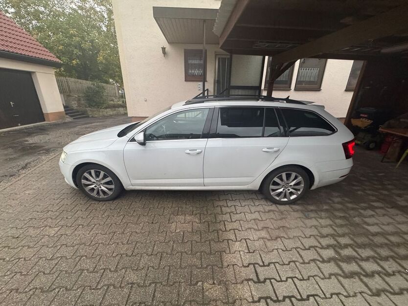 Skoda Octavia 94.000 km 20.599 € Michelbach 74544