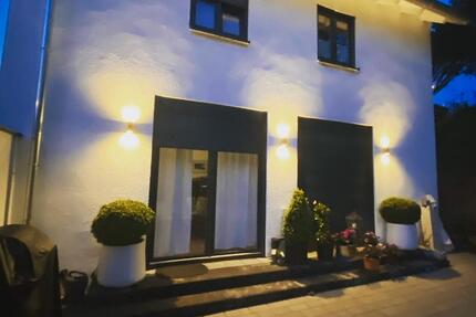 Haus Fulda - 2.5 Zimmer, 125 m&sup2;, 970&euro; | Angebot:24768051