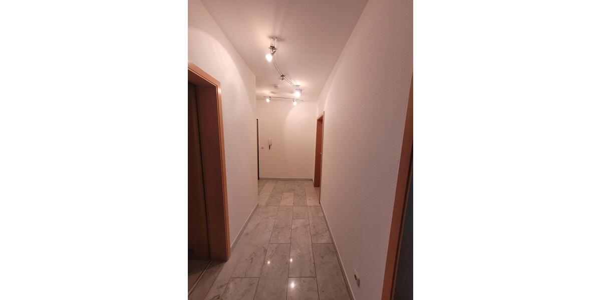 Etagenwohnung Chemnitz Bernsdorf - 3 Zimmer, 78 m&sup2;, 135.000&euro; | Angebot:27096193