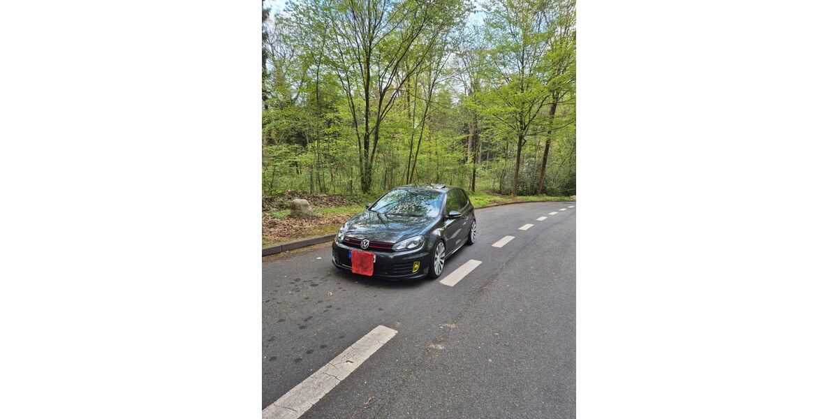 VW Golf 161.000 km 13.990 &euro; Lägerdorf 25566