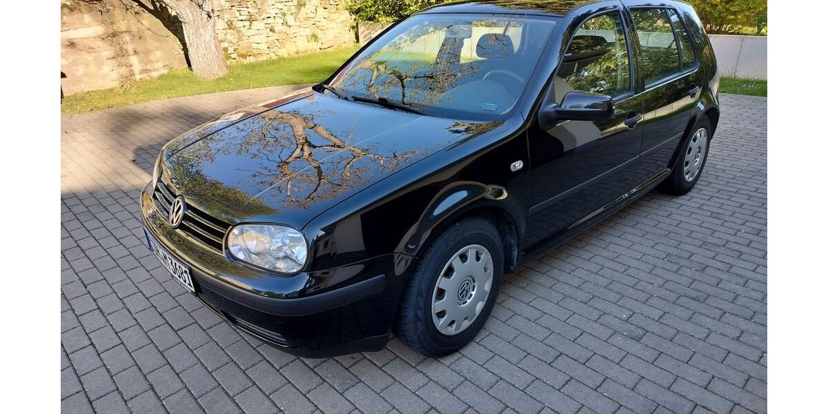 VW Golf 231.000 km 2.000 &euro; Sondershausen 99706
