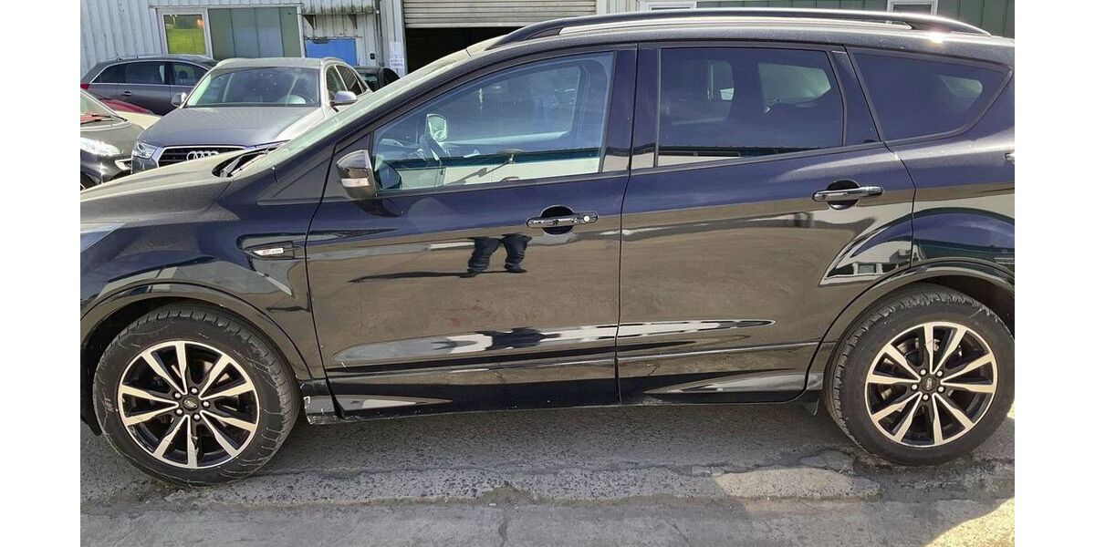 Ford Kuga 115.275 km 11.550 &euro; Berlin 10178