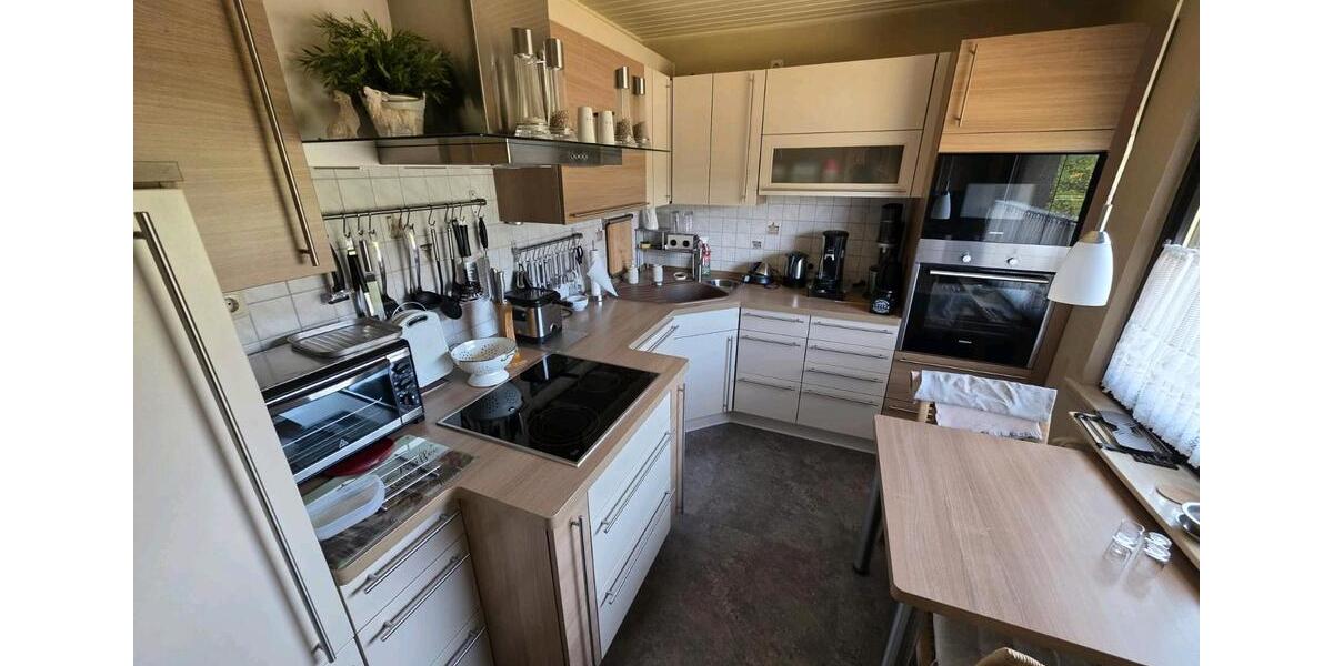 Einfamilienhaus Bad Arolsen - 5 Zimmer, 150 m&sup2;, 340.000&euro; | Angebot:27112574