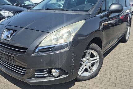 Peugeot 5008 142.345 km 3.000 &euro; Trier 54294