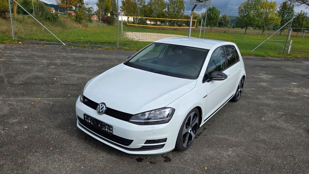 VW Golf 199.900 km 9.000 € Rudolstadt 07407