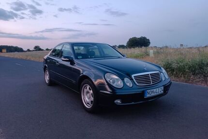 Mercedes E 200