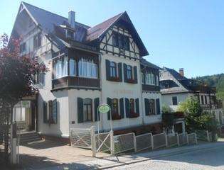 Etagenwohnung Bad Elster Kessel - 3 Zimmer, 117 m&sup2;, 1.000&euro; | Angebot:26795344