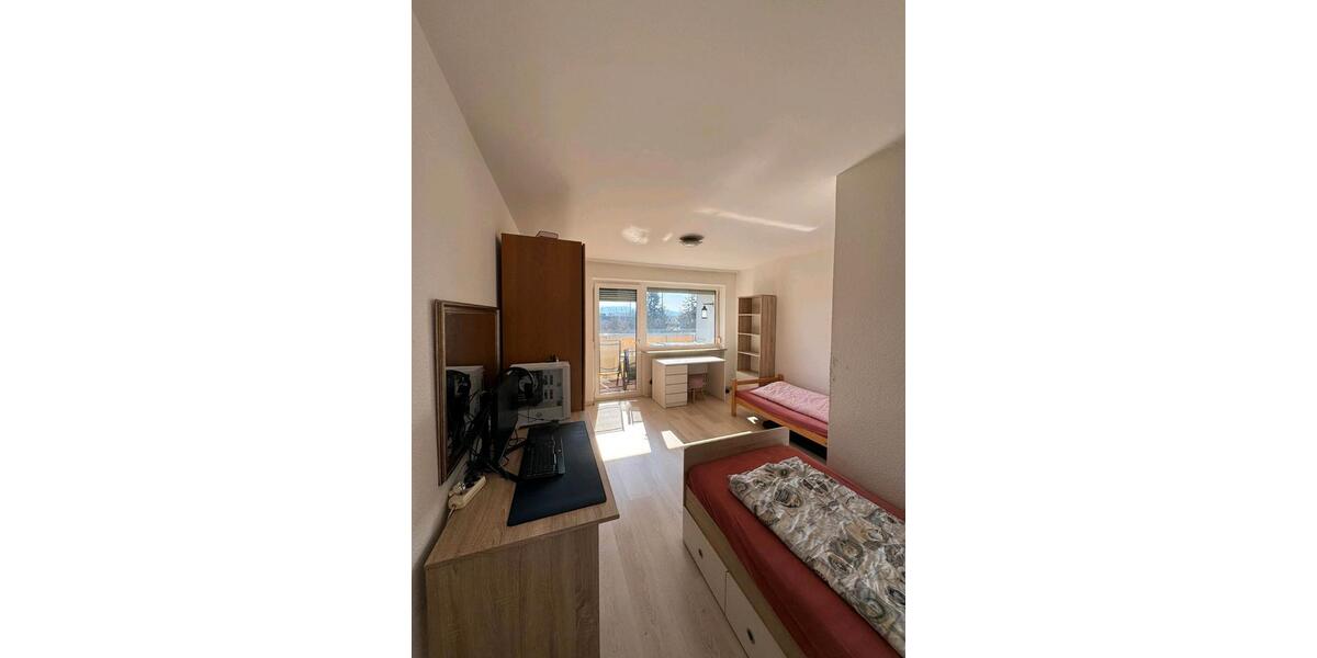Etagenwohnung Neumarkt in der Oberpfalz Altenhof - 3 Zimmer, 69 m&sup2;, 190.000&euro; | Angebot:26823806